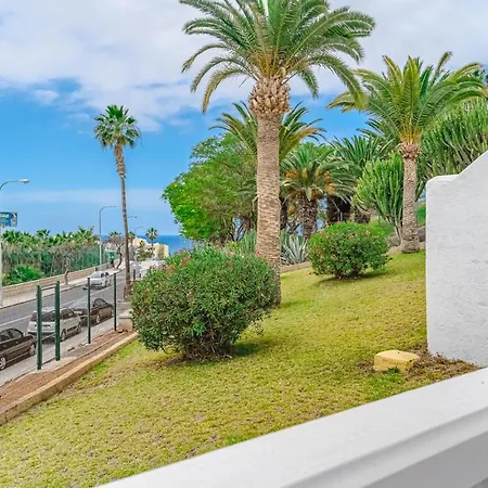 Fully Refurbished Holiday With Terrace